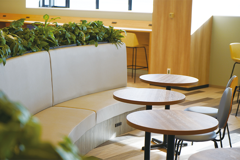 ロジスティクス舞洲センター